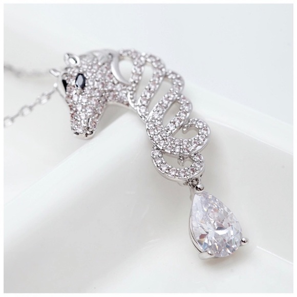 The Opeli Seahorse Necklace & Earring Set - Picture 3 of 6